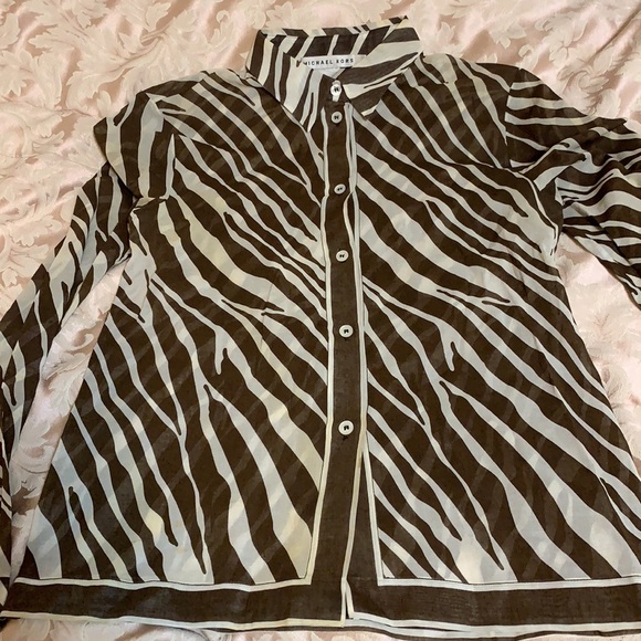 MICHAEL KORS SZ 6 BLOUSE.ANIMAL PRINT. New - Picture 6 of 12